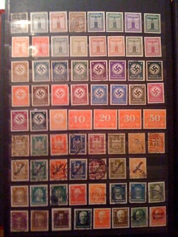 Почтовые марки со свастикой